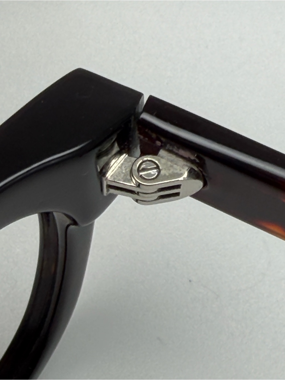 Tom Ford FT0494 Frederik Frames in Like New Shape. - Picture 9 of 14